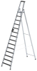Alu-Stehleiter
14 Stufen clip-step
Gesamthöhe 3,95 m - More 1