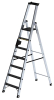 Alu-Stehleiter 250 kg
7 Stufen clip-step R13
Gesamthöhe 2,28 m - More 1