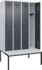 Garderobenschrank EVOLO
mit U.-Bank, KST-Leisten
RAL 7035/7016, 4 Abteile - More 1