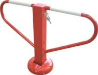 Parkplatzsperre
H500xB800 mm rot/wieß
zum Aufdübeln