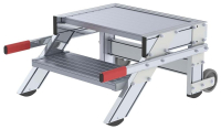 Alu-Arbeitspodest fahrbar
2 Alu-Stufen B 600 mm
Podesthöhe 0,39 m