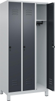 Garderobenschrank CLASSIC
B900xT500xH1950 mm
RAL 7035/7016, 3 Abteile