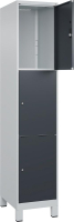 Fächerschrank CLASSIC
B400xT500xH1950 mm
RAL 7035/7016, 1x3 Fächer