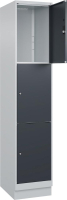 Fächerschrank CLASSIC
B400xT500xH1950 mm
RAL 7035/7016, 1x3 Fächer