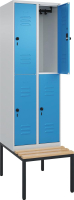 Doppelst. Schrank CLASSIC
B600xT500xH2120 mm
RAL 7035/5012, 2x2Abteile