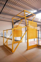 Sicherheits-
Palettenschleuse
B2300 mm