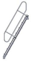 Treppe mit Handlauf 60G
15 Stufen 800 mm breit
Höhe 3,75 m