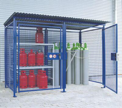 Universalbox
B3000xT1500xH2200 mm
zinkgrundiert, RAL5002 - Detail 1