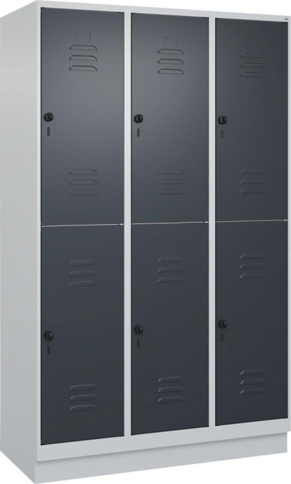 Doppelst. Schrank CLASSIC
B1200xT500xH1950 mm
RAL 7035/7016, 3x2Abteile - Detail 1