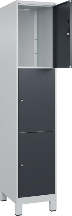 Fächerschrank CLASSIC
B400xT500xH1950 mm
RAL 7035/7016, 1x3 Fächer - Detail 1