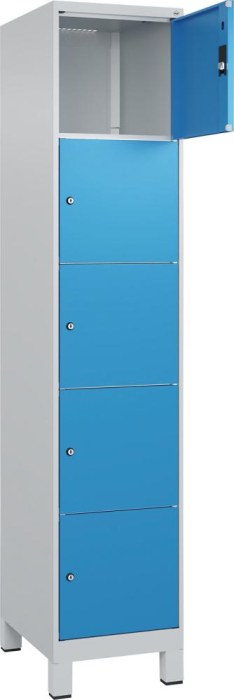 Fächerschrank CLASSIC
B400xT500xH1950 mm
RAL 7035/5012, 1x5 Fächer - Detail 1