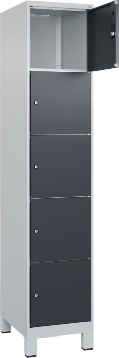 Fächerschrank CLASSIC
B400xT500xH1950 mm
RAL 7035/7016, 1x5 Fächer - Detail 1