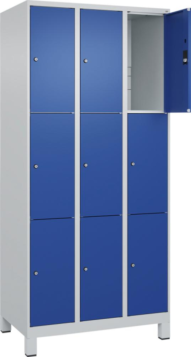 Fächerschrank CLASSIC
B900xT500xH1950 mm
RAL 7035/5010, 3x3 Fächer - Detail 1