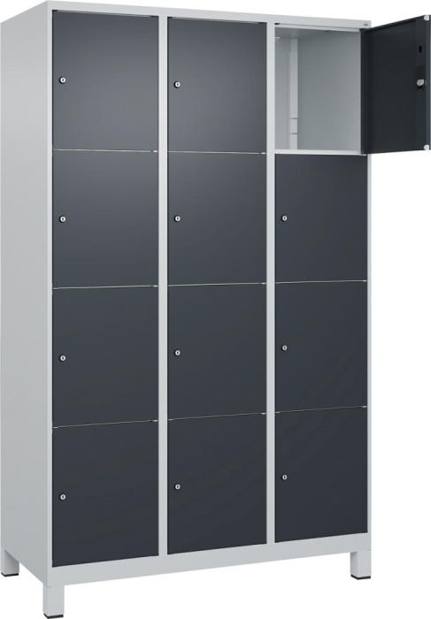 Fächerschrank CLASSIC
B1200xT500xH1950 mm
RAL 7035/7016, 3x4 Fächer - Detail 1