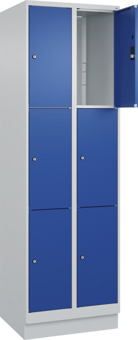 Fächerschrank CLASSIC
B600xT500xH1950 mm
RAL 7035/5010, 2x3 Fächer - Detail 1