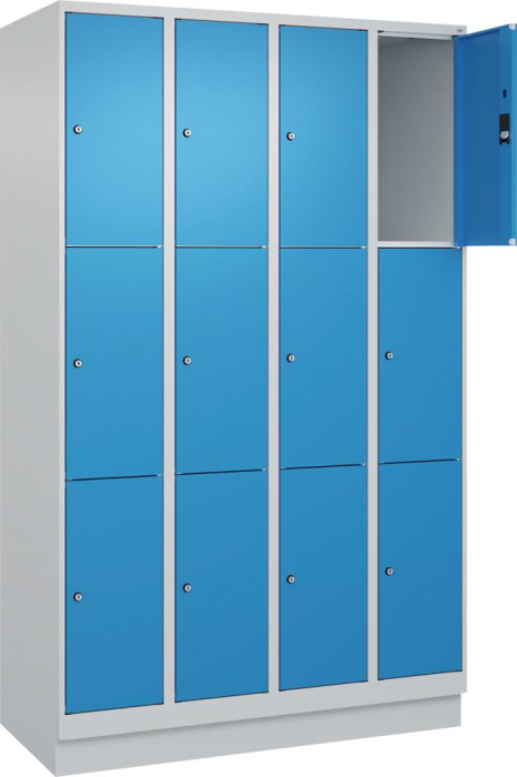 Fächerschrank CLASSIC
B1200xT500xH1950 mm
RAL 7035/5012, 4x3 Fächer - Detail 1