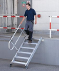 Treppe mit Handlauf 60G
15 Stufen 800 mm breit
Höhe 3,75 m - More 3