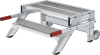Alu-Arbeitspodest fahrbar
2 Gitterroststufen B800mm
Podesthöhe 0,39 m - More 6