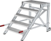 Alu-Arbeitspodest fahrbar
5 Gitterroststufen B800mm
Podesthöhe 0,99 m - More 6
